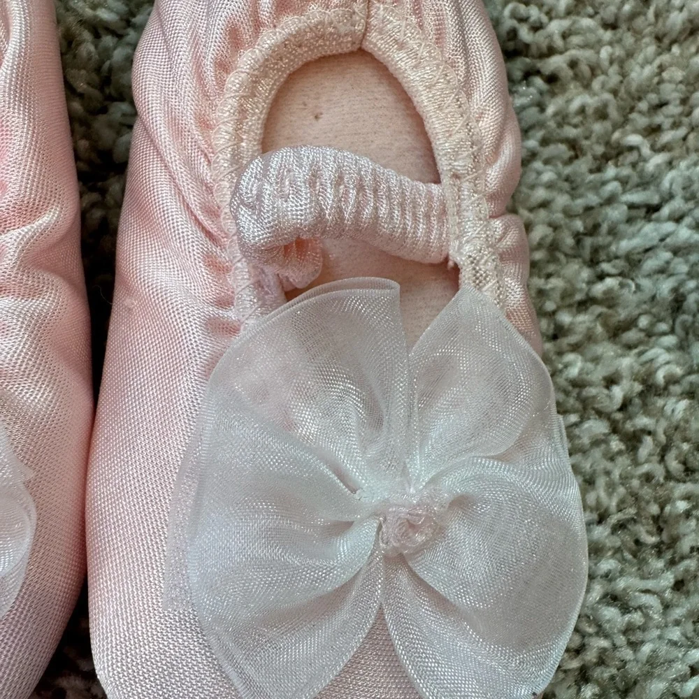 Baby Girl Pink Satin Ballet Flats Bow Detail Soft Sole Crib Shoes size 5